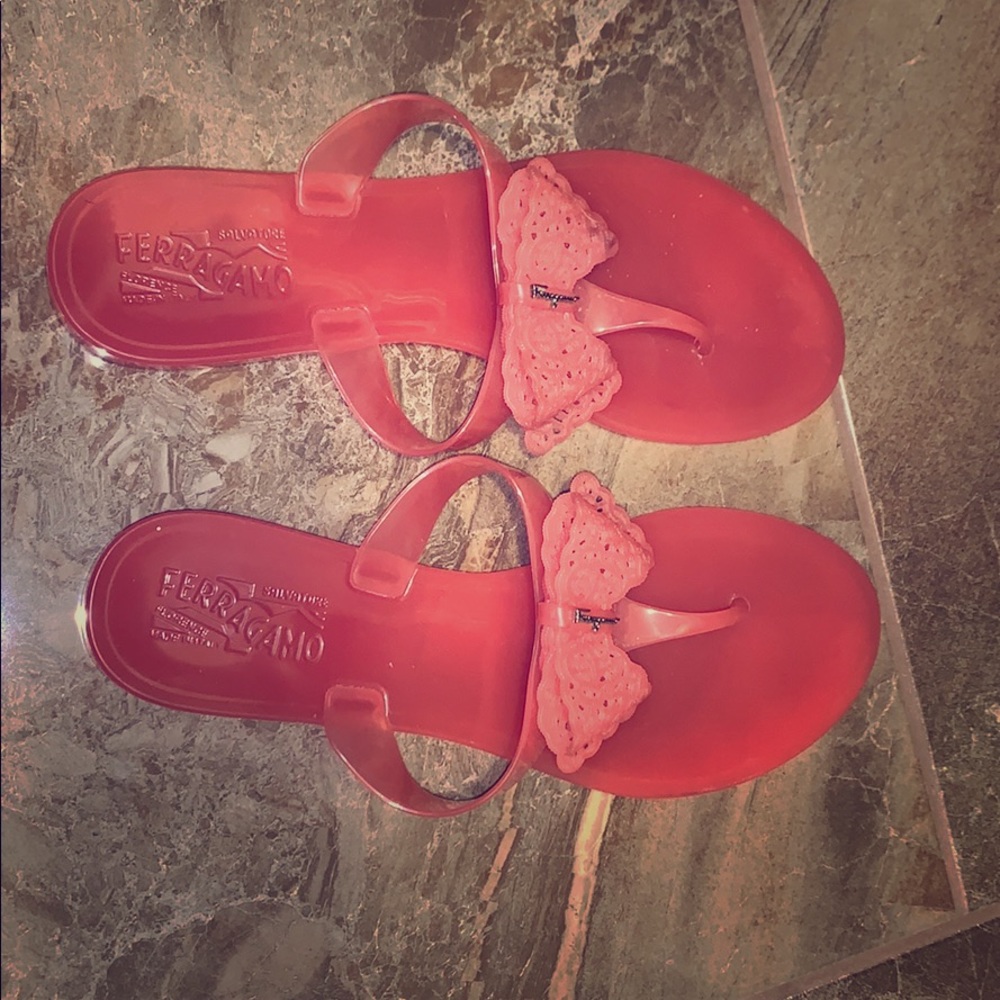 Ferragamo pink flip flops
